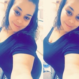 Meet your Posher, Mariselis